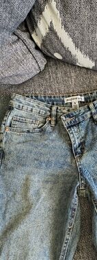 madden girl Light Blue High-Rise Jeans. Length 31 Size 5.